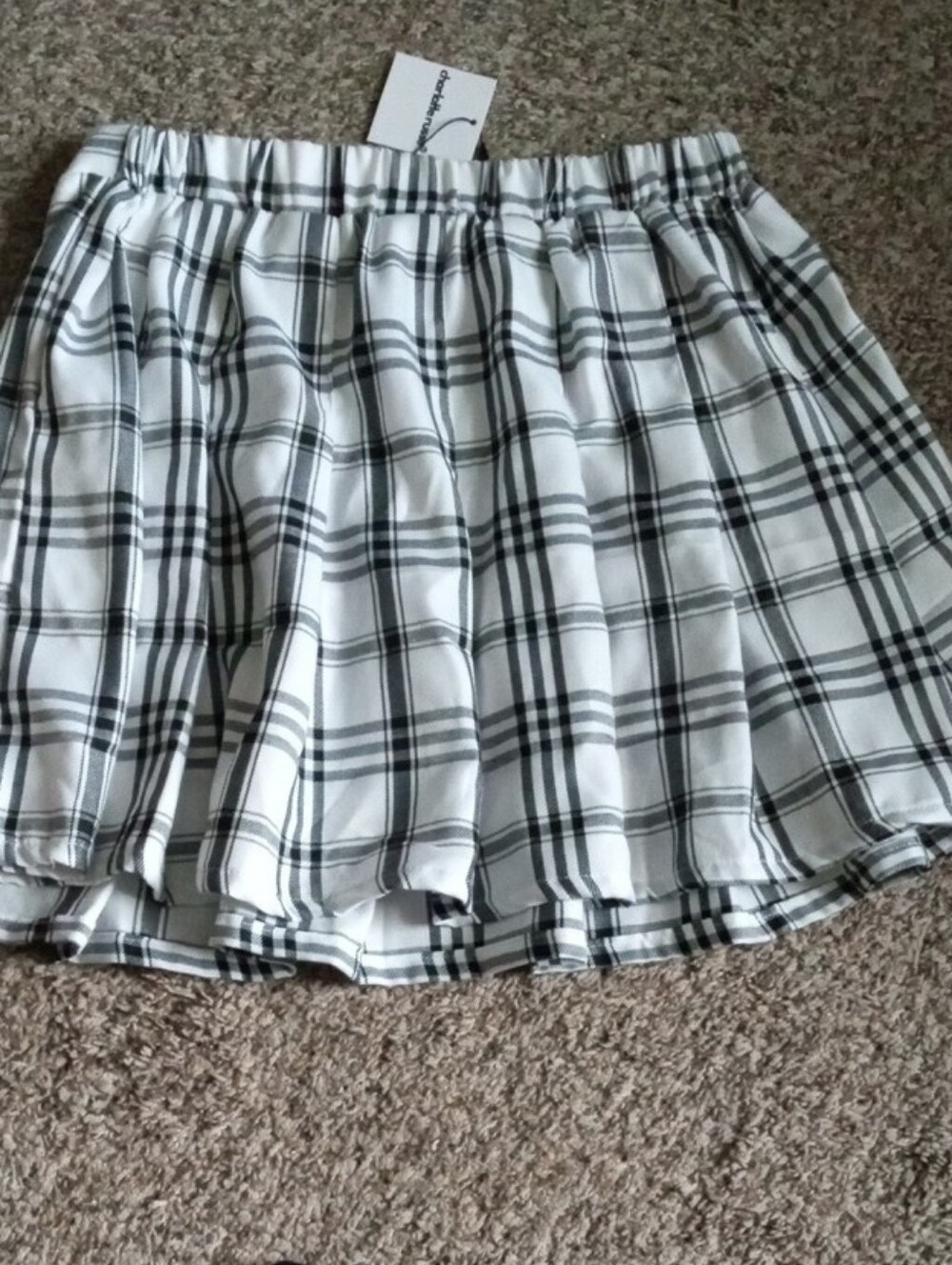 Charlotte Russe Black & White Plaid Pleated Skater Skirt - Picture 2 of 3